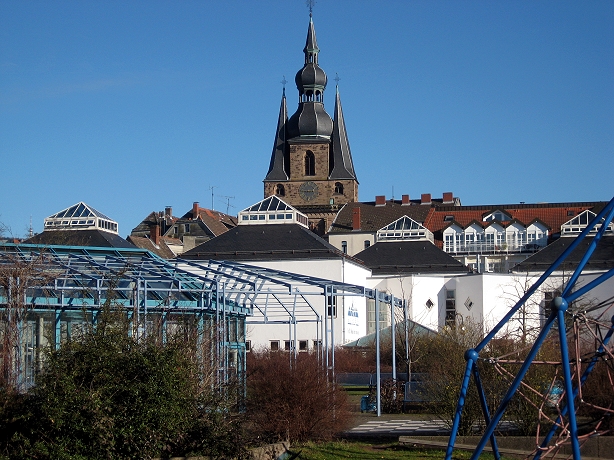 IMG_1919 home Die Mott mit blick auf Basilika febr 2008