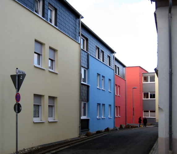 IMG_5253 home Seitenstrae der Hospitalstrae mit Neubau