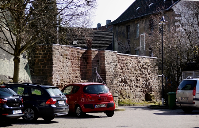 P1120176 home reste der alten stadtmauer im alten woog