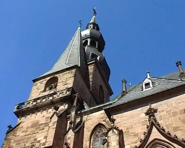 Sdseite des Basilika-Turmes