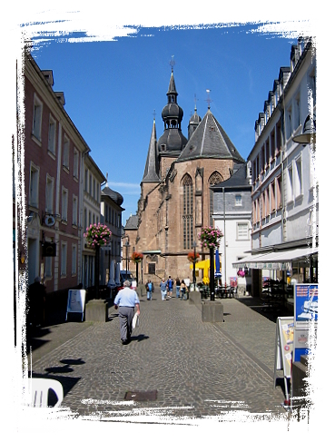 dom totale von osten ohne schatten mit rahmen